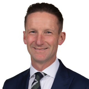 Headshot of Aron Whiles
